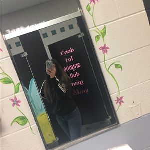 Meet your Posher, Leanne